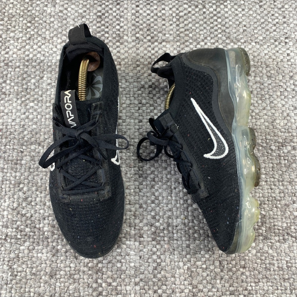 Nike Air VaporMax 2021 FK Women 9 Black White DC4112-002 Flyknit Running Shoes